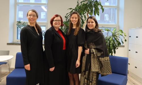 Anna Aminoff, Sarah Schiffling, Mimmi Pöysti och Gyöngyi Kovacs