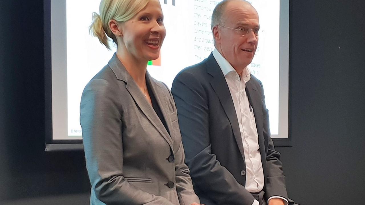 Professors Suvi Nenonen and Kaj Storbacka sitting and smiling
