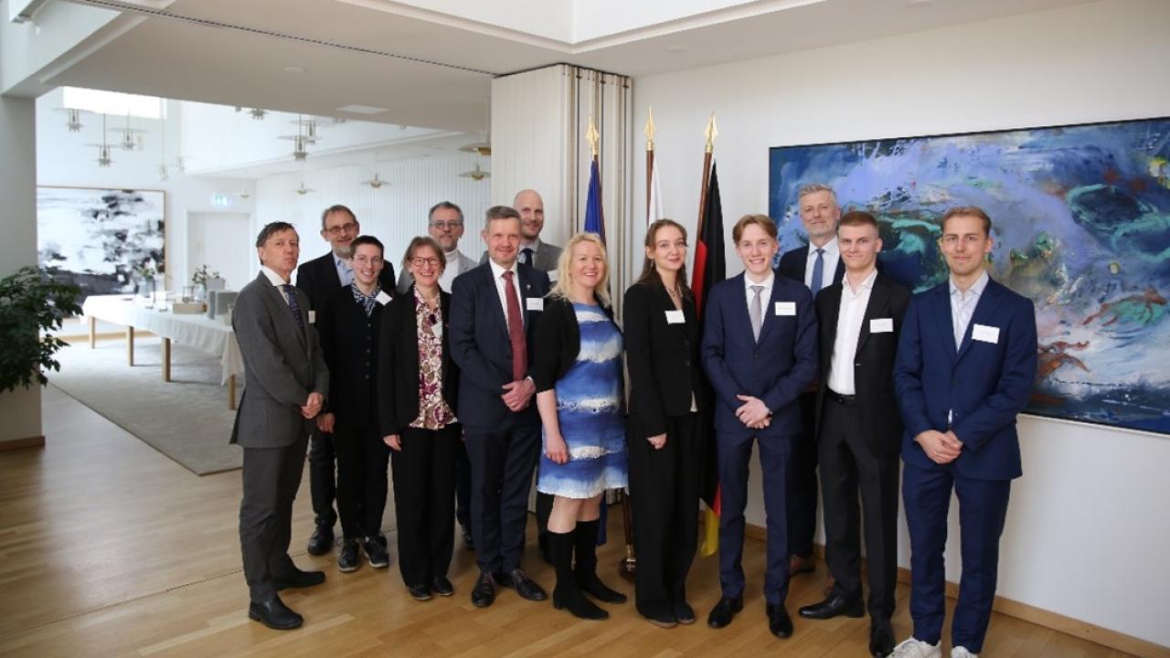 Prüfung Wirtschaftsdeutsch 2025