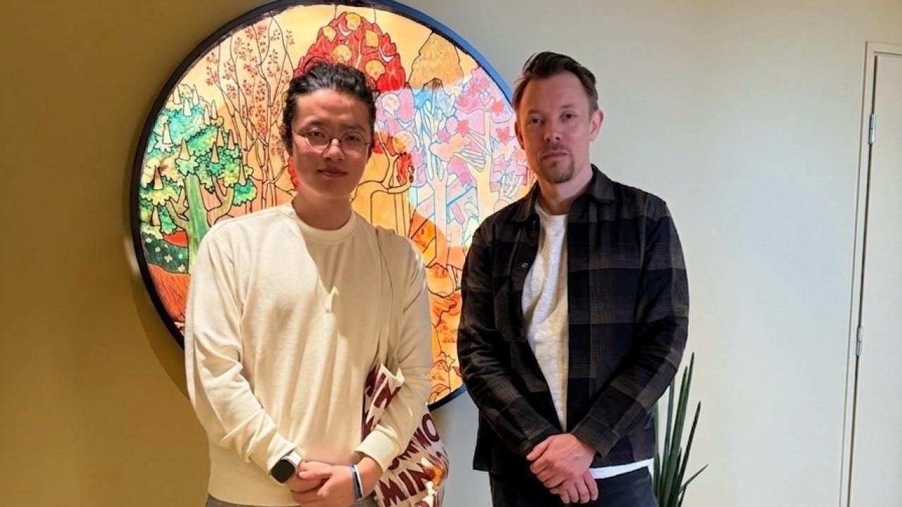 Hanken student Luozhi Chen and Tuomas Sorjamaa at Rights & Brands.