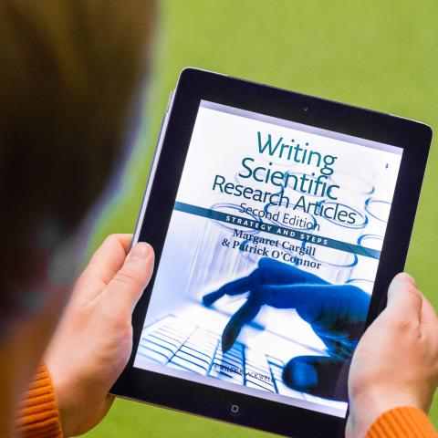 Biblioteket padda vetenskaplig e-bok