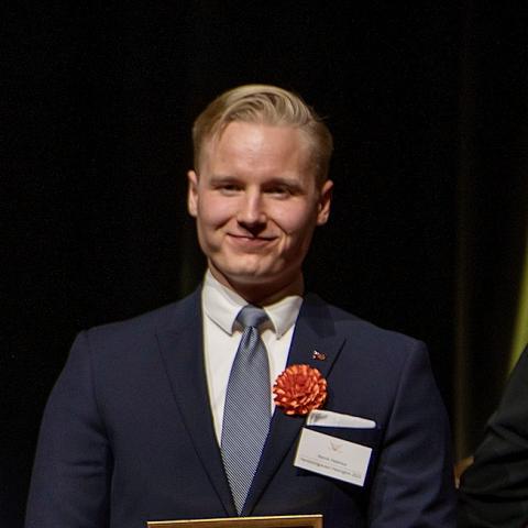 Henrik Helenius får Anders Walls stipendium 2023
